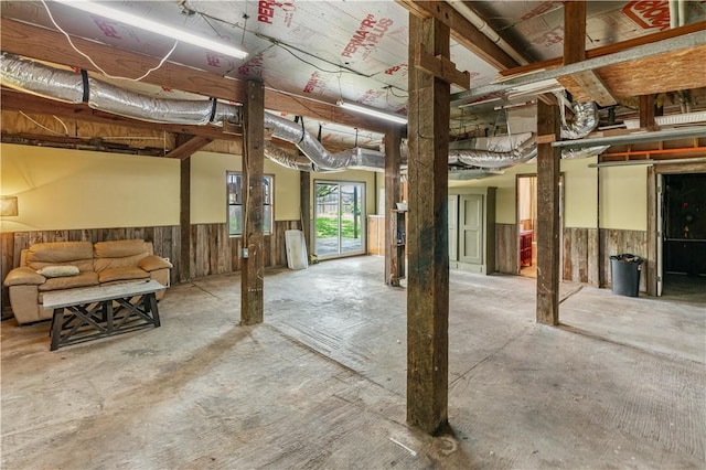 266 Lola Johnson Rd, Corpus Christi, TX 78418 - below grade area featuring a wainscoted wall