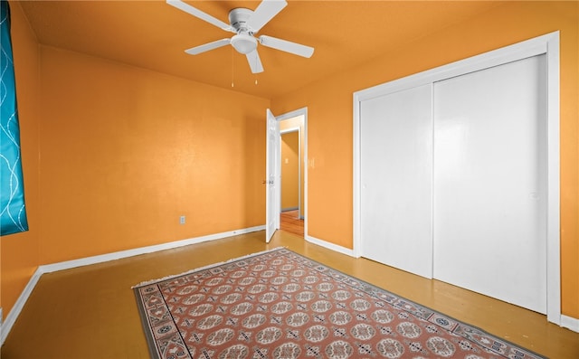 unfurnished bedroom with a closet and ceiling fan