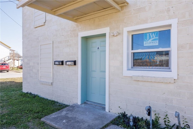 view of entrance to property