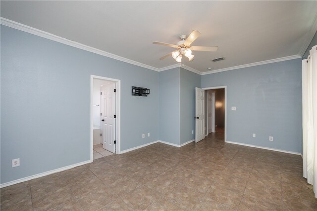 tiled empty room featuring ornamental molding and ceiling fan