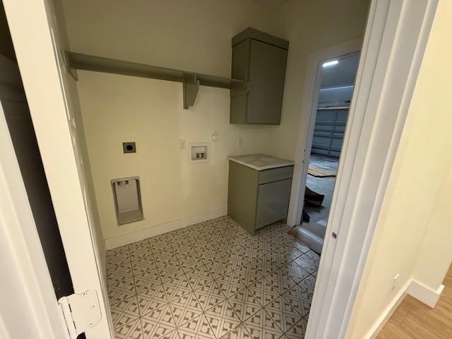 2761 Camargo Dr, Corpus Christi, TX 78415 - laundry area featuring hookup for a washing machine and electric dryer hookup