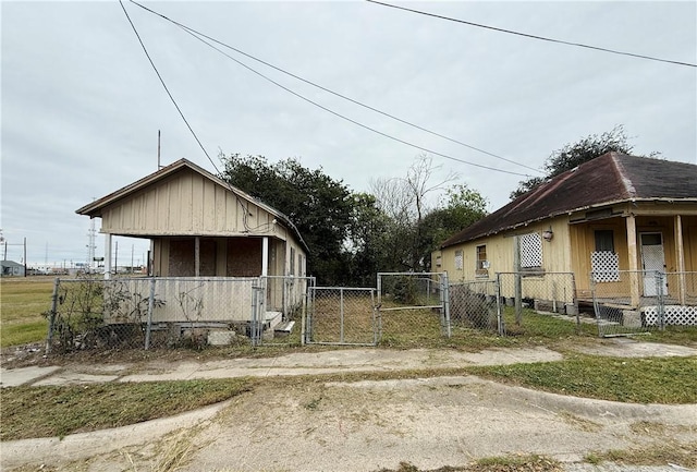 exterior space featuring a porch