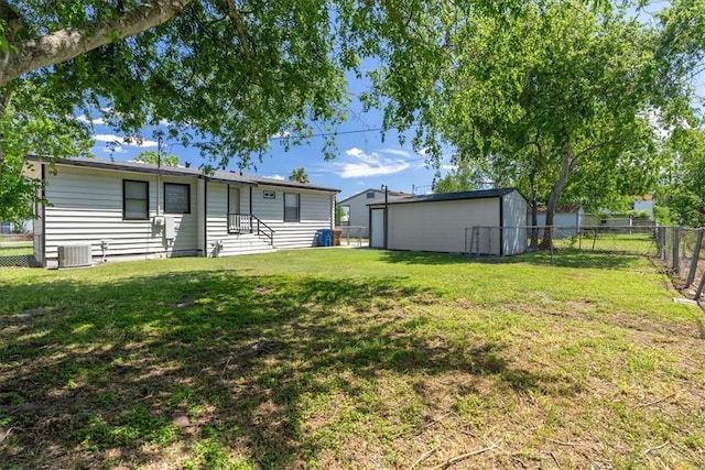 1337 Daytona Dr, Corpus Christi, TX 78415 - rear view of house with cooling unit