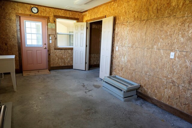 interior space featuring concrete flooring