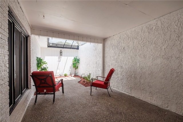 sitting room with carpet