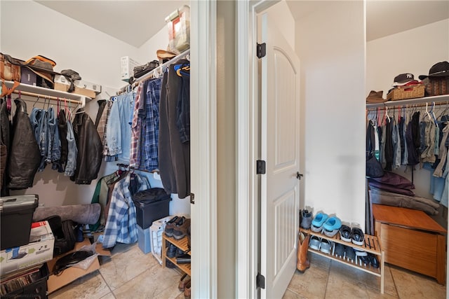 view of spacious closet