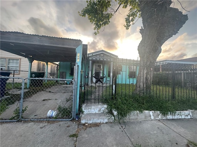 321 Cortez St, Corpus Christi, TX 78405 - gate with a fenced front yard