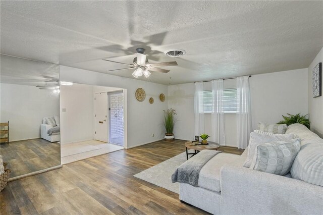 530 Belleview Dr, Corpus Christi, TX 78412 - photo 8