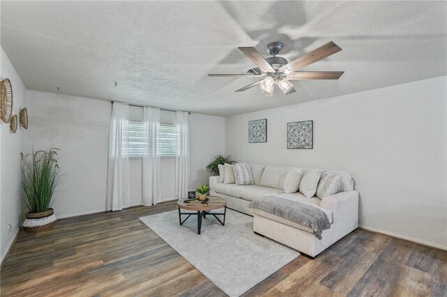 530 Belleview Dr, Corpus Christi, TX 78412 - photo 7