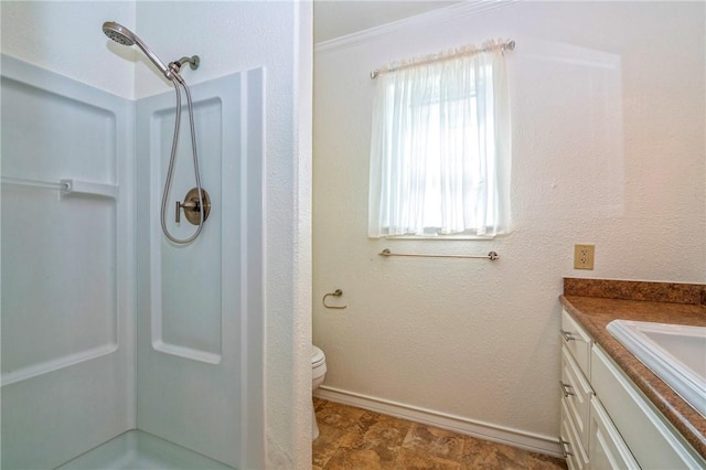 5372 County Road 73a, Robstown, TX 78380 - bathroom with a shower and vanity