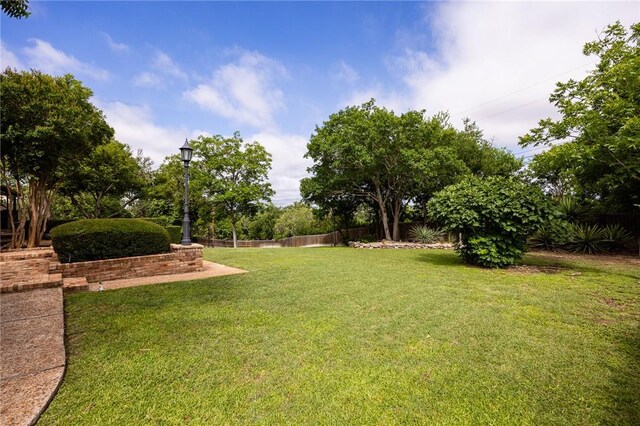 418 N Coronado Dr, Kerrville, TX 78028 - photo 32