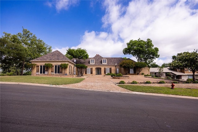 418 N Coronado Dr, Kerrville, TX 78028 - photo 1