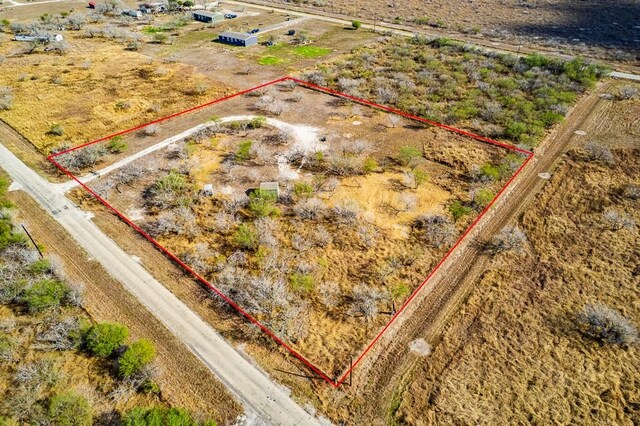 8153 Sims Dr, Skidmore, TX 78389 - photo 7