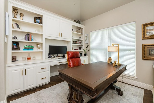 8102 Nazareth Dr, Corpus Christi, TX 78413 - office space with lofted ceiling, baseboards, and built in study area