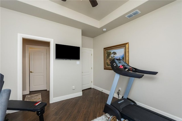 8102 Nazareth Dr, Corpus Christi, TX 78413 - workout area featuring dark wood-type flooring, baseboards, and ceiling fan