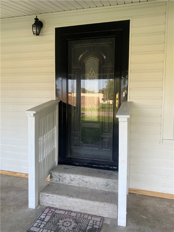 204 N Metz St, Orange Grove, TX 78372 - photo 2
