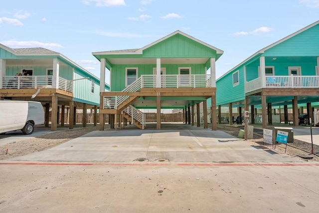 view of front of home featuring a carport