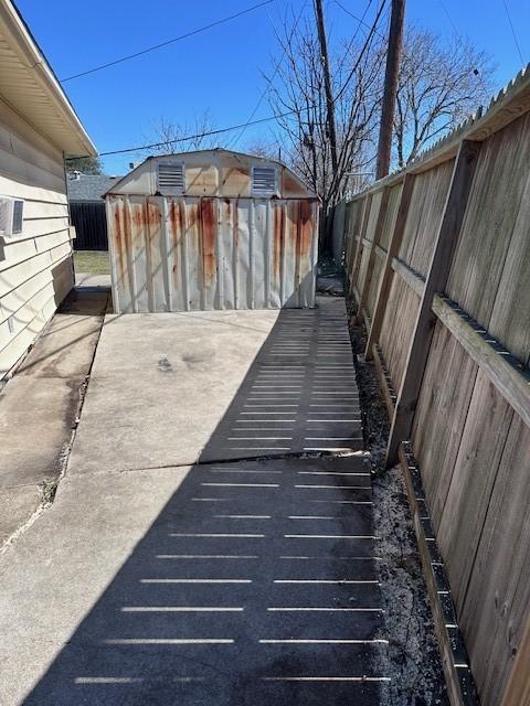 4633 Wilma Dr, Corpus Christi, TX 78412 - deck featuring a fenced backyard
