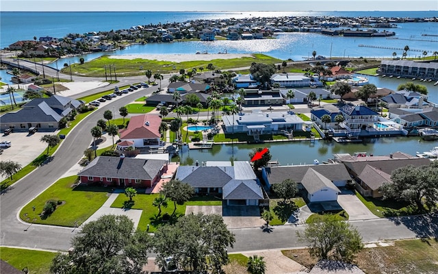 bird's eye view featuring a water view