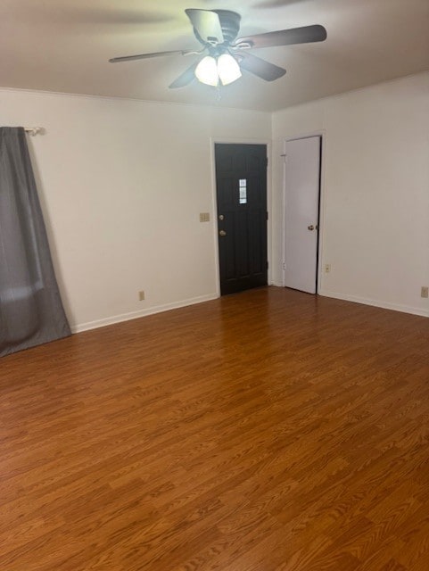 1005 Bowie St, George West, TX 78022 - photo 7