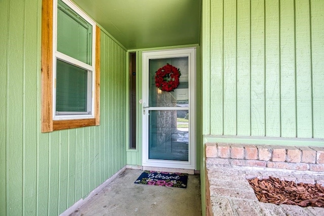 view of entrance to property