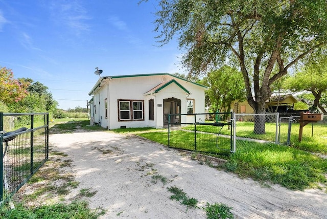 809 Hickey St, Alice, TX 78332 - photo 2