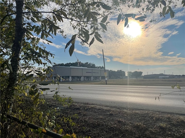 104 E Refugio St, Skidmore, TX 78389 - view of asphalt street