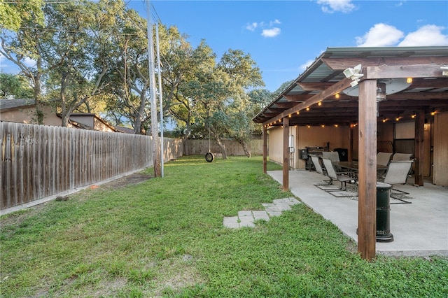 view of yard with a patio