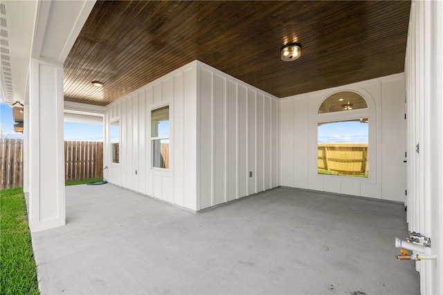 view of patio / terrace featuring covered porch