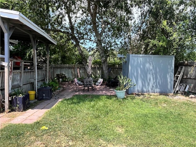 729 Chase Dr, Corpus Christi, TX 78412 - view of yard featuring a patio