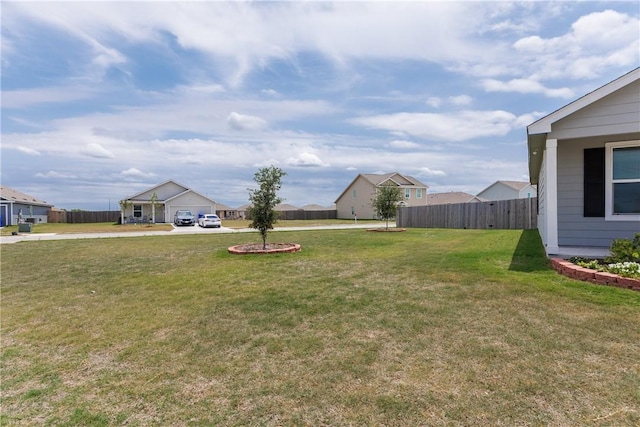 13245 Wrangler St, Robstown, TX 78380 - view of yard featuring fence and a residential view