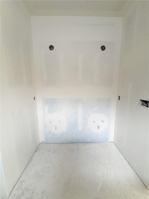 101 Broad Oak Dr, Rockport, TX 78382 - empty room featuring concrete floors