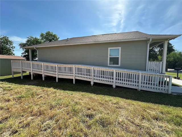 803 Molina St, Robstown, TX 78380 - rear view of property featuring a yard