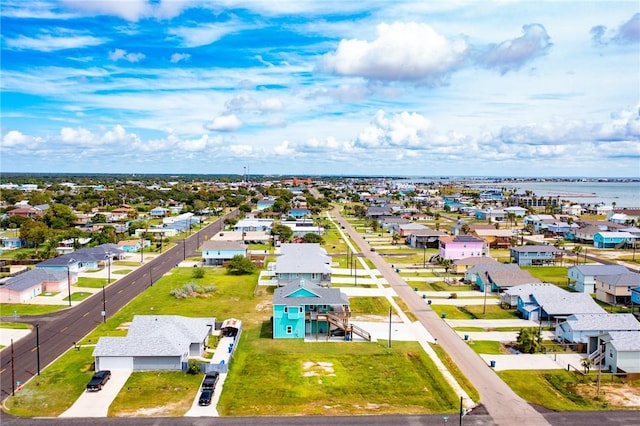 810 E James St, Rockport, TX 78382