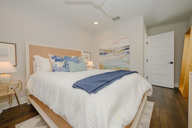 bedroom featuring baseboards, visible vents, recessed lighting, and wood finished floors