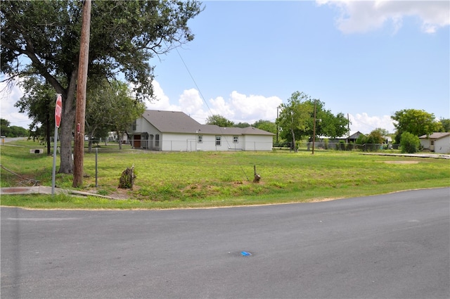 Listing photo 2 for 11837 Mallard Dr, Corpus Christi TX 78410