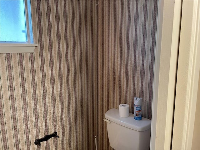 5218 Wooldridge Rd, Corpus Christi, TX 78413 - bathroom featuring toilet