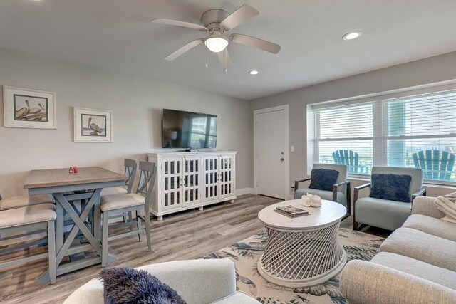 1107 Eleventh Unit 52G, Port Aransas, TX 78373 - photo 5