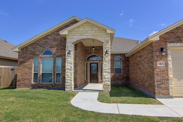 view of front of home with a front yard