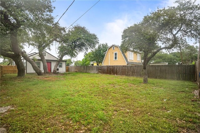 131 S Rife St, Aransas Pass, TX 78336 - photo 23