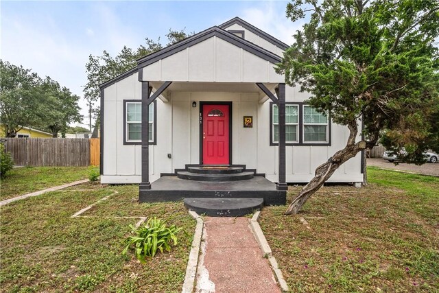131 S Rife St, Aransas Pass, TX 78336 - photo 3