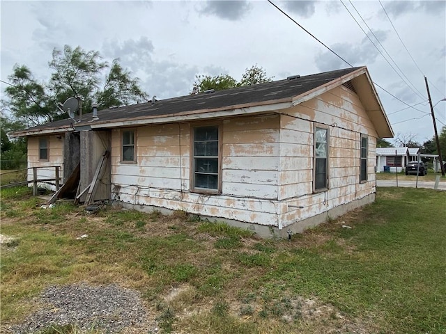 918 N Live Oak St, Mathis, TX 78368 - photo 4