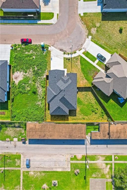 1263 La Esmeralda Dr, Kingsville, TX 78363 - photo 28