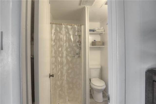 bathroom with toilet