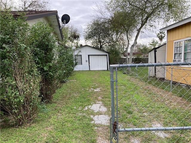 view of yard with a storage unit