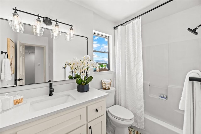 5025 Queens Ct, Corpus Christi, TX 78413 - full bath with vanity and shower / bathtub combination with curtain