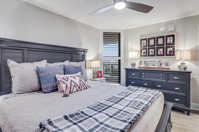 bedroom with ceiling fan