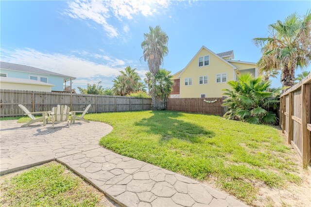 view of yard with a patio