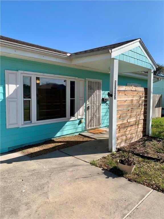 view of doorway to property