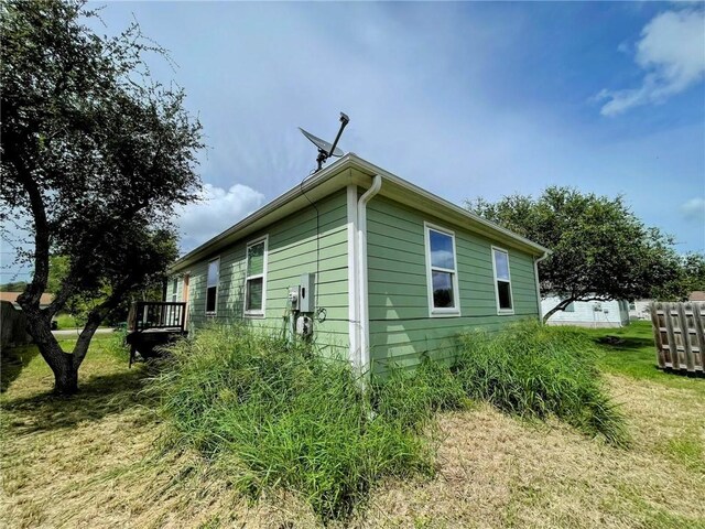 702 Celia St, Woodsboro, TX 78393 - photo 5